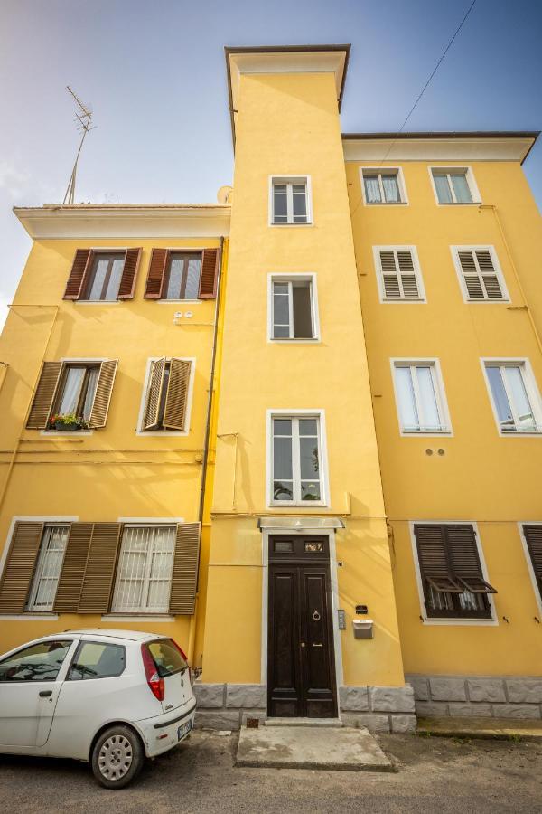 Bonnystudios Holiday Apartments Cagliari Ngoại thất bức ảnh